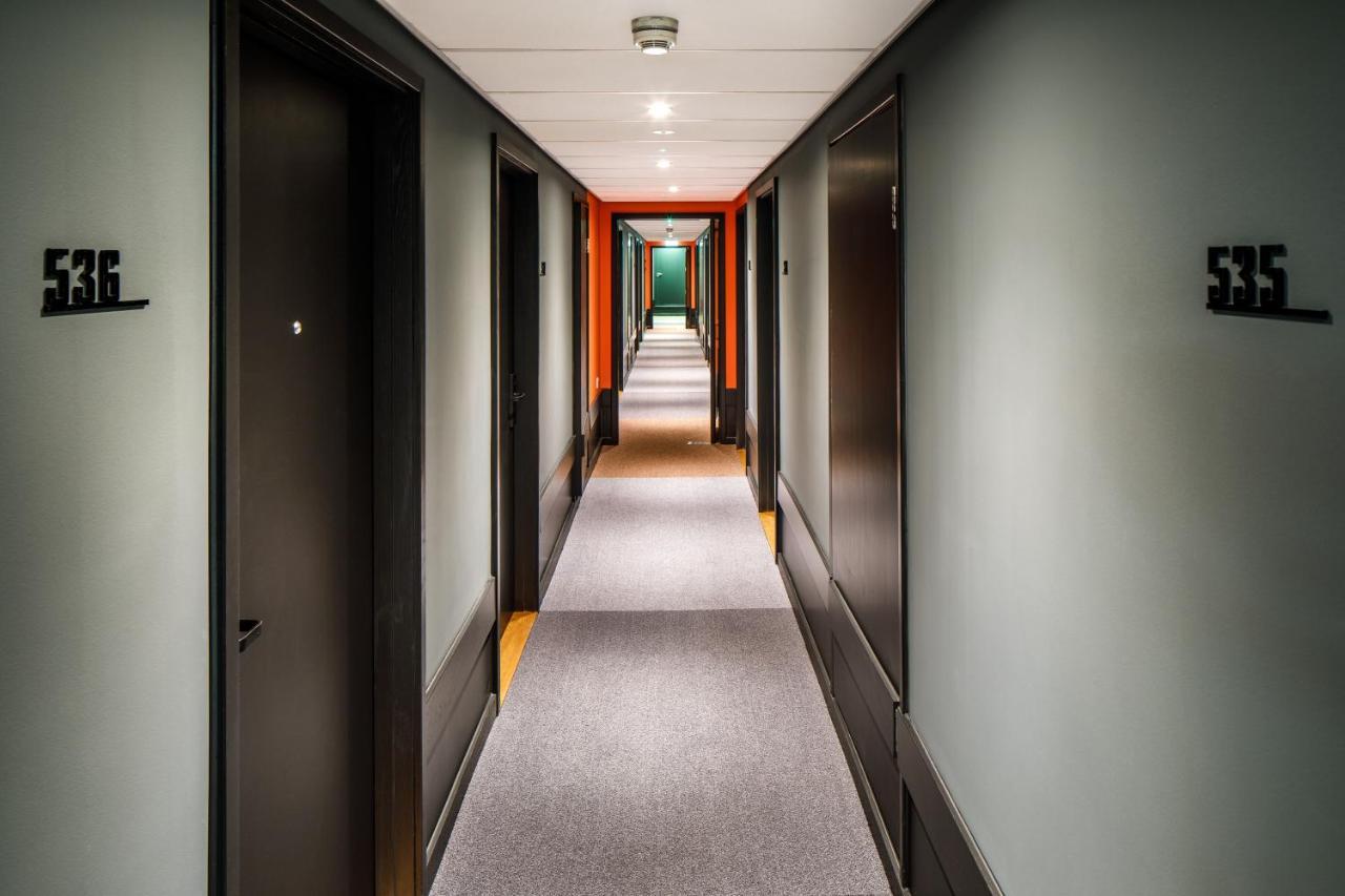 Ibis London Heathrow Terminal 5 Hotel Hillingdon Bagian luar foto