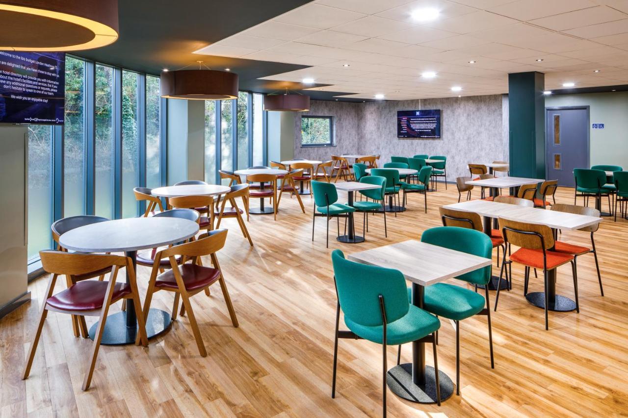 Ibis London Heathrow Terminal 5 Hotel Hillingdon Bagian luar foto